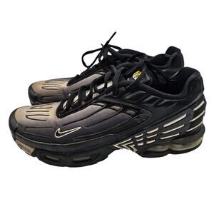 Nike Air Max Tuned Air Men’s Shoes Size 9.5 Black DJ4600-001 Running Sneakers